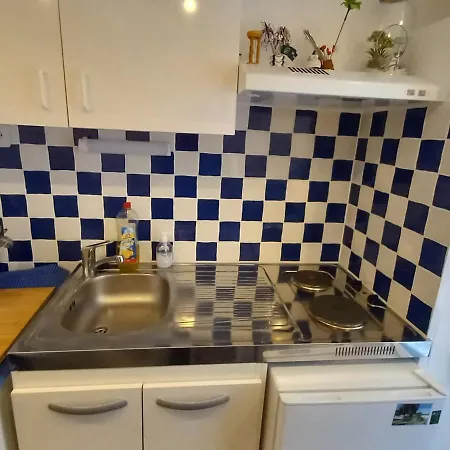 Holiday home Maisonnette Mezzanine Avec Piscine Chauffee, Proche Et Commerces - St Jean De Monts - Fr-1-323-269 Saint-Jean-de-Monts