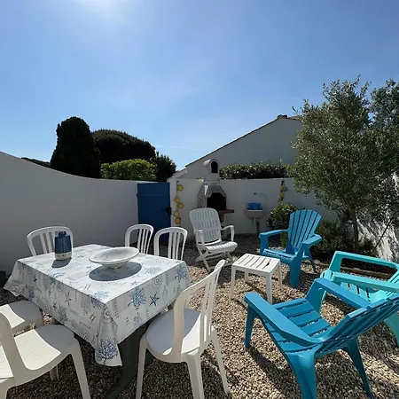 Holiday home Maisonnette Mezzanine Avec Piscine Chauffee, Proche Et Commerces - St Jean De Monts - Fr-1-323-269