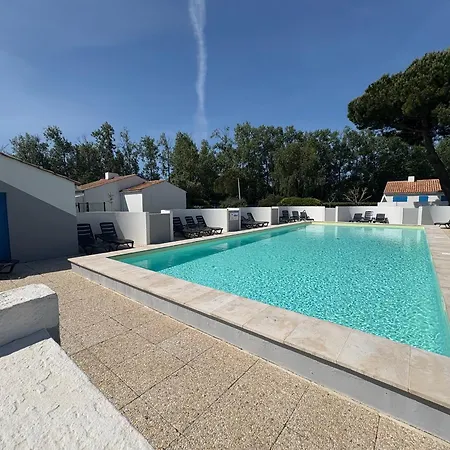 Maisonnette Mezzanine Avec Piscine Chauffee, Proche Et Commerces - St Jean De Monts - Fr-1-323-269 Holiday home *